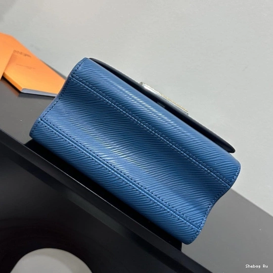 VUITTON TWIST LOUIS PM 0822